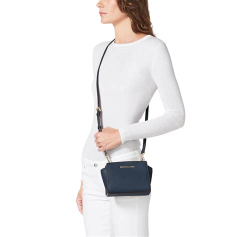 michael kors navy blue crossbody